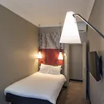 Ibis Tour Montparnasse 15eme
