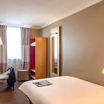 Hotel Ibis Tour Montparnasse 15eme 3*