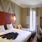 Hotel Ibis Tour Montparnasse 15eme Parigi