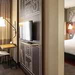 Ibis Tour Montparnasse 15eme Hotel