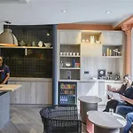 Ibis Tour Montparnasse 15eme 3*