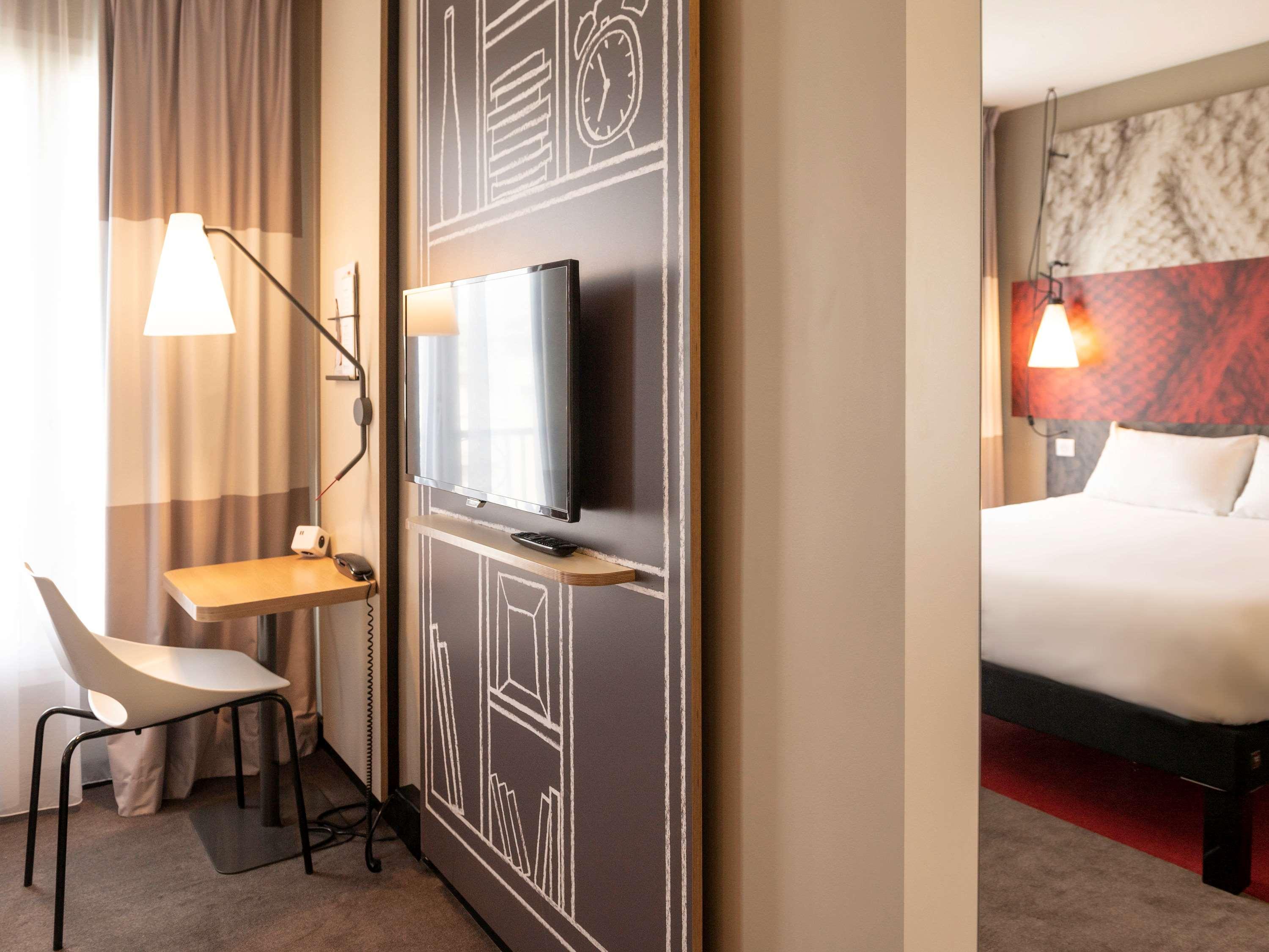 Hotel Ibis Tour Montparnasse 15eme 3*