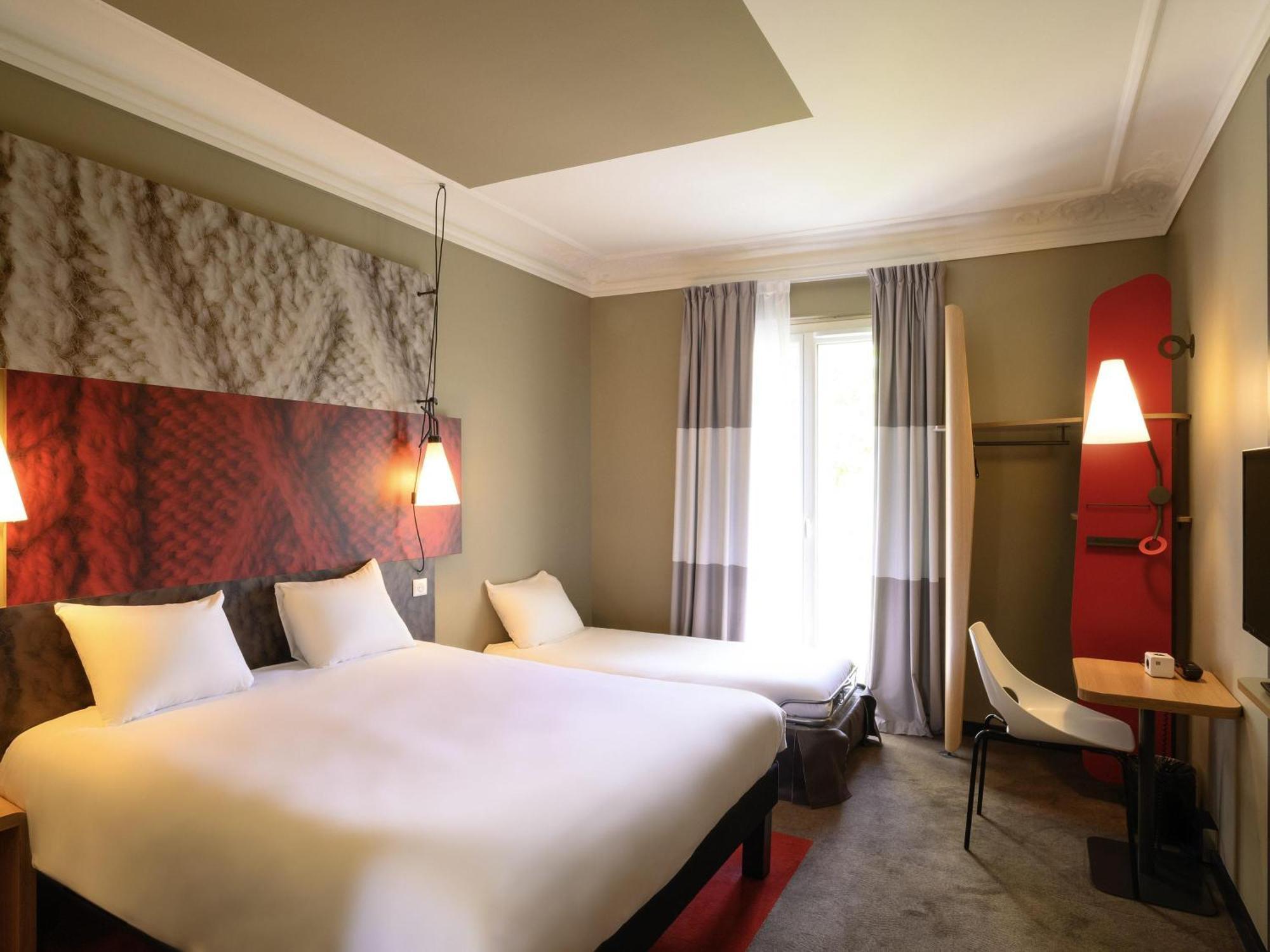 Ibis Tour Montparnasse 15eme Parigi